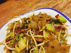 -怪噜范·老贵阳街头名小吃(鸿通城店)