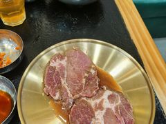 -臻牛烤肉