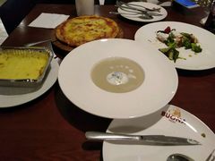 -百好乐宠物友好餐厅(朝外大街店)