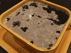 生磨芝麻糊加杏仁茶-满记甜品(王府井北京市百货大楼店)