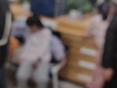 -豪门视光·星趣控·蔡司依视路眼镜代理商(中央大街店)