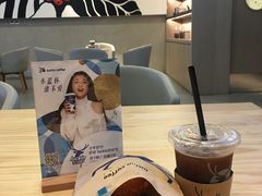 -瑞幸咖啡(浦江双辉店)