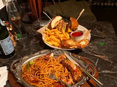 -LESCEDARS Brasserie Bistro香柏树