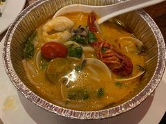 冬阴功汤-四海一家自助餐(益田假日广场店)