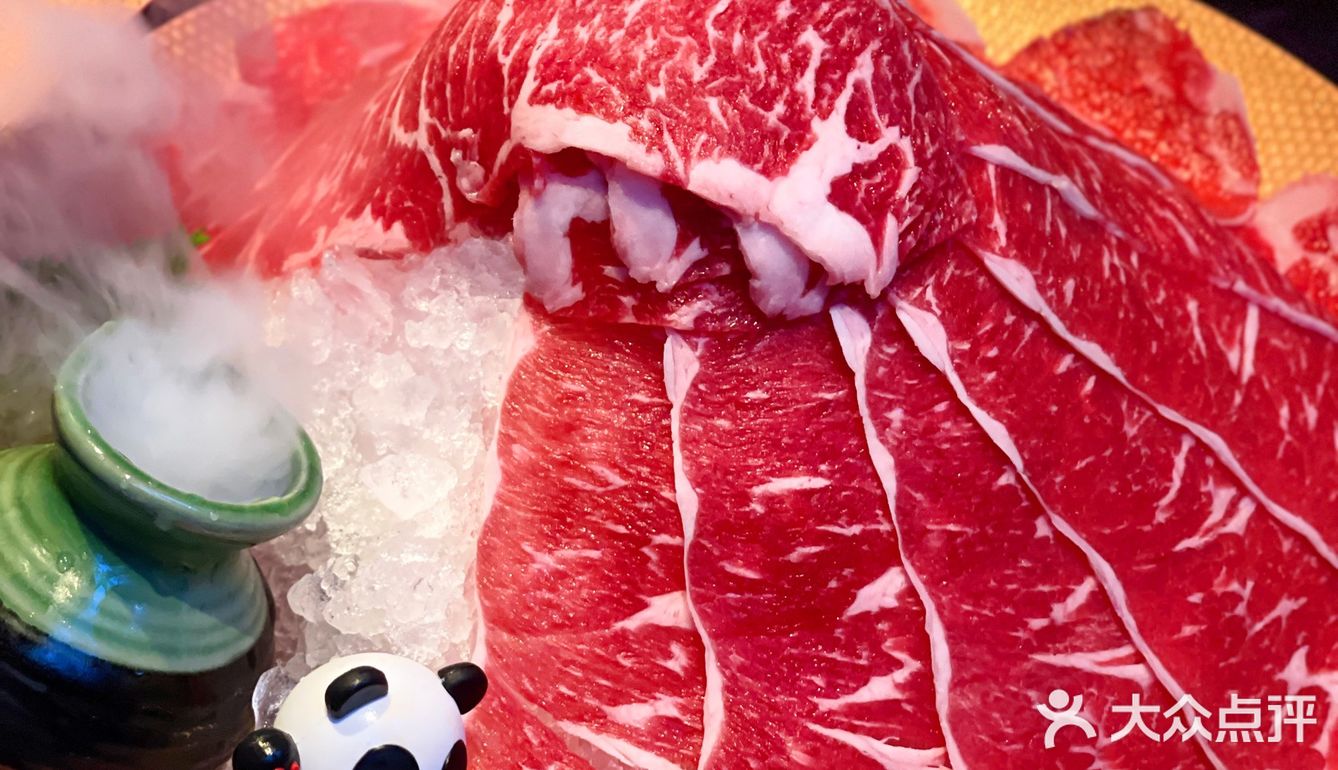 深圳新店｜吃个火锅还有熊猫相伴？这也太快乐了吧！
