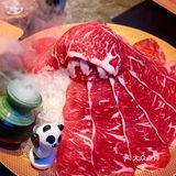深圳新店｜吃个火锅还有熊猫相伴？这也太快乐了吧！