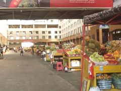 -三亚新鸿港水果一级批发市场