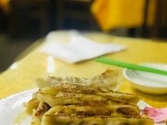 -青岛锅贴(洛阳路分店)