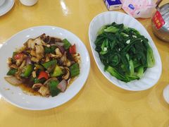 -鹏城人家海鲜酒家·23年老字号(较场尾店)