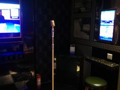 音杰BUBBLE-泡沫BUbbLE量贩式KTV(金沙江路店)