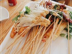 -袁记串串香(泉水轻轨站店)