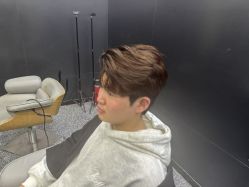 -藤野造型·烫·染发型设计店