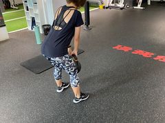 -汗水空间私教健身连锁(SM广场店)