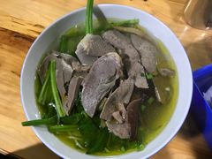 -越洋肖氏老米线(杨家坪店)