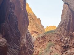 -天山神秘大峡谷