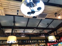 -领鲜活海鲜榴莲自助火锅(东门店)