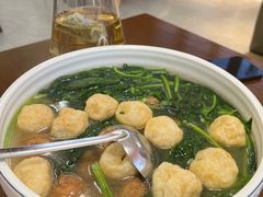 菠菜鱼圆汤-食光慢宴·安吉土菜馆