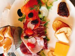 -WOLFGANG PUCK KITCHEN & BAR(迪士尼小镇店)