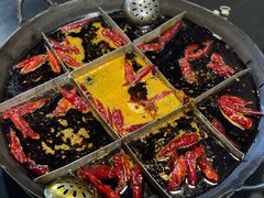 -彭三老火锅(枣子岚垭正街店)