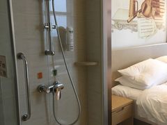 -维也纳国际酒店·江苏苏州火车站北广场店