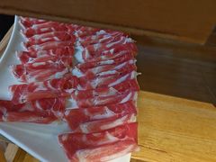 -领鲜潮牛鲜牛羊肉火锅(宏昌店)