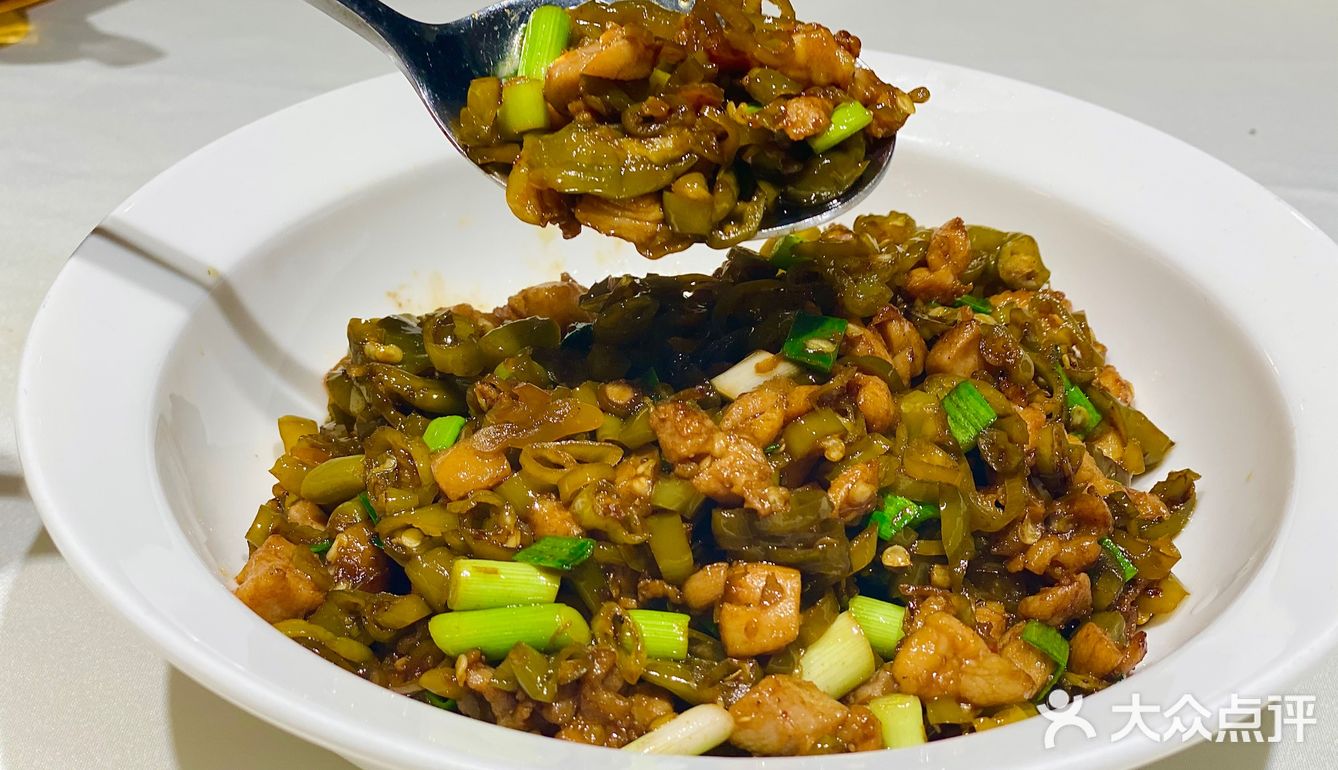 室内环境很舒适服务：服务员很贴心