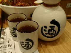 梅子酒-文叔·湖北名小吃·小龙虾(华强北店)