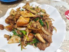 囊炒肉-新疆伊宁远征餐厅