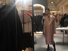 -乐蓬马歇百货公司(Rive Gauche)