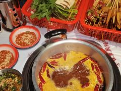 -大芊金重庆串串火锅(南京路店)