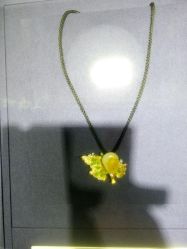 -北京七彩云南翡翠珠宝旗舰店(月坛店)