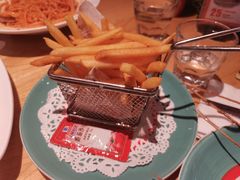 -菲滋意式休闲餐厅(北仑银泰城店)