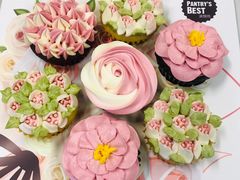 挚爱时刻花束纸杯蛋糕-派悦坊·甜品·蛋糕(日坛店)