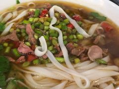 酸辣鸡杂粉-肆姐面粉馆(坡子街店)