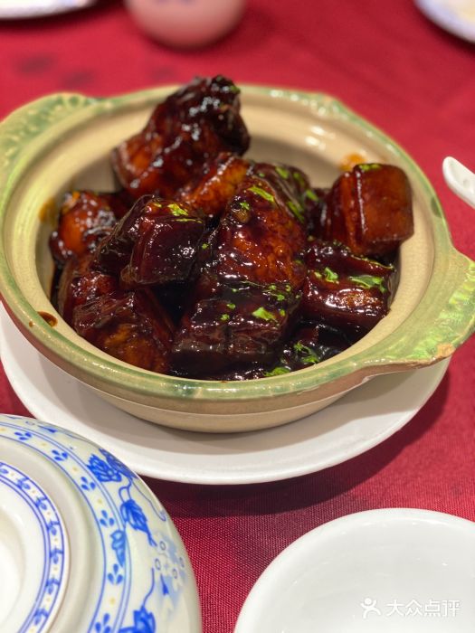 酒家(天平路店)-吉士红烧肉-菜-吉士红烧肉图片-上海美食-大众点评网