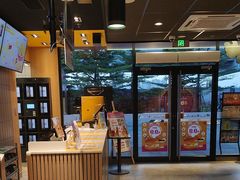 -麦当劳(番禺陈头岗越秀星瀚分店)