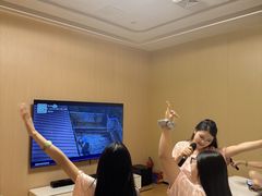-麓湖国际水疗