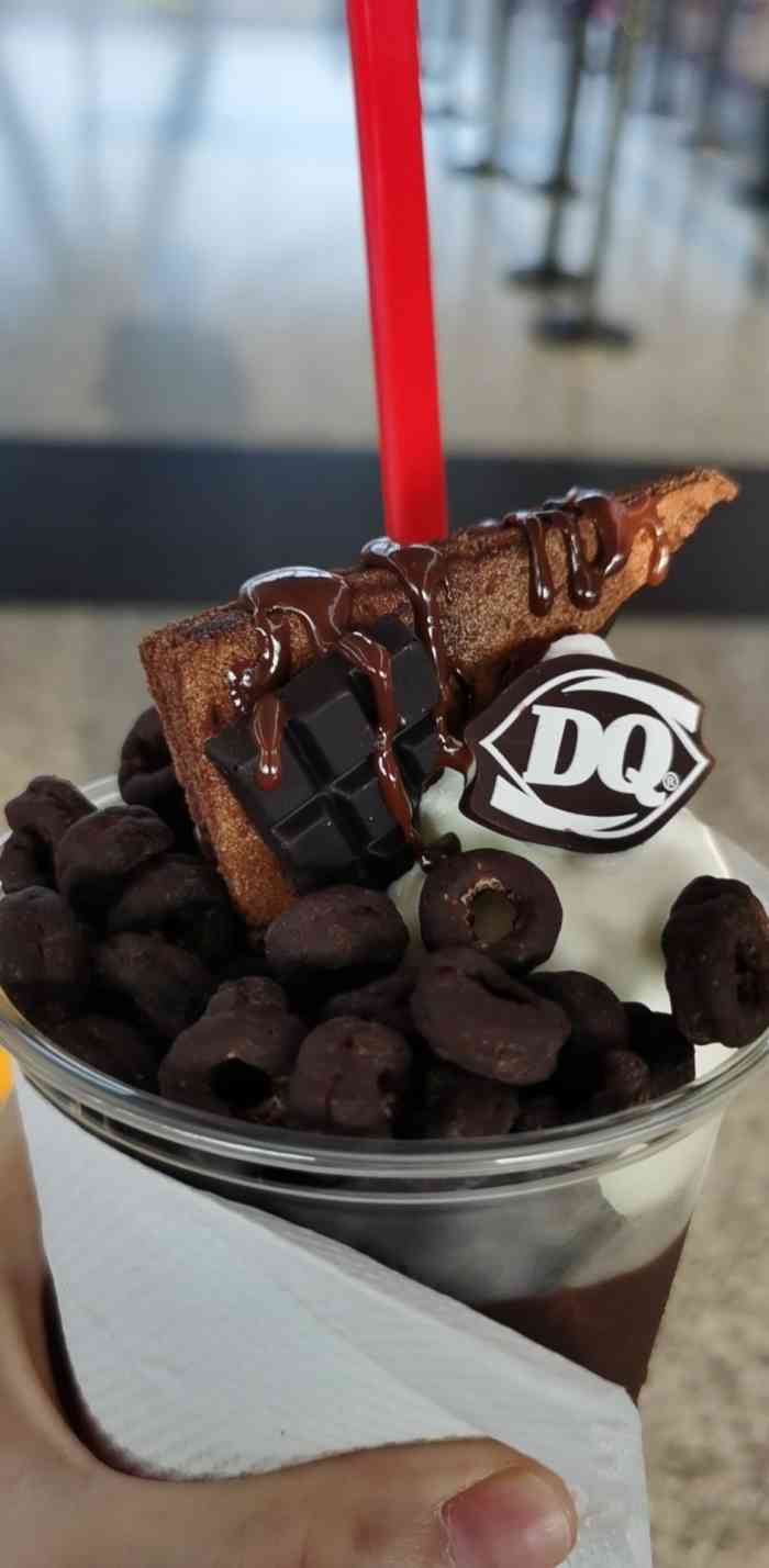 dq·蛋糕·冰淇淋(江北机场t2a店)-"「暴风雪奥利奥」「热狗」