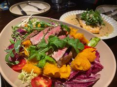 澳大利亚侧腹牛排蔬菜色拉-Brut Eatery悦璞食堂(建国东路店)