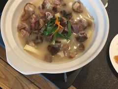 -鱼鲜饭香·招牌汽锅剁椒鱼头王