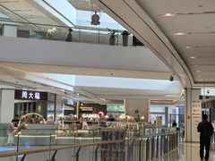 -LuOne凯德晶萃广场(徐家汇路店)