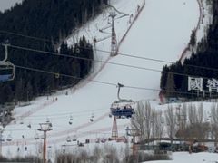 -丝绸之路山地度假区滑雪场