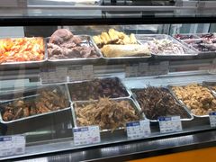面包甜点陈列柜-真老大房鲜肉月饼(南京路步行街店)
