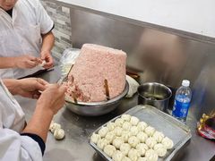 -黄阿姨锅贴大王(万航渡路店)