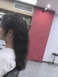 点击看大图 -诗悦发型烫染SALON