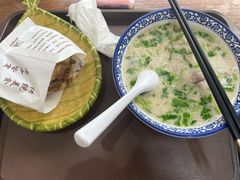 -穆得·老周家牛肉烧饼(普利街店)