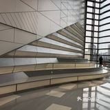 正好赶上开业活动多，所以人还挺多