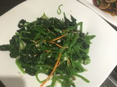 -马路边上·小海鲜烧烤(八一路店)