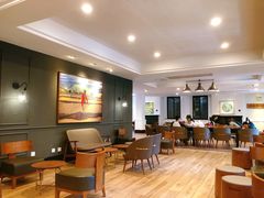 大堂-星巴克臻选(广州沙面店)