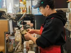 -星巴克(六合路店)